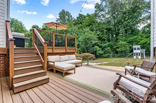 1252 11th St, Hickory, NC 28601 - Photo 31