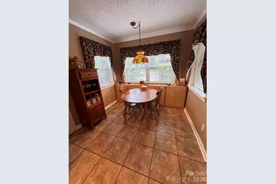 25 Elderberry Loop, Newland, NC 28657 - Photo 11