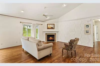 315 Charlestown Drive, Hendersonville, NC 28792 - Photo 7