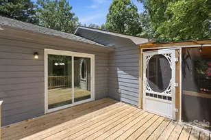 340 Oakwood Ln, Columbus, NC 28722 - Photo 21
