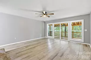 340 Oakwood Ln, Columbus, NC 28722 - Photo 9