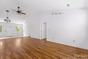 269 Pinewood Knoll Dr, Hendersonville, NC 28739 - Photo 9