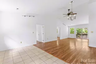 269 Pinewood Knoll Dr, Hendersonville, NC 28739 - Photo 11