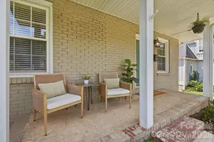 417 Woodvale Pl, Charlotte, NC 28208 - Photo 3