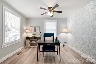 417 Woodvale Pl, Charlotte, NC 28208 - Photo 25