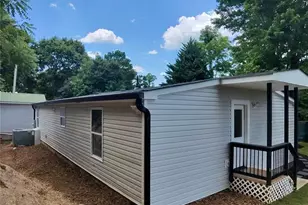 64 P J Dr, Waynesville, NC 28786 - Photo 3