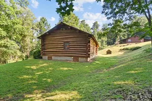 230 Chatter Box Ln, Green Mountain, NC 28740 - Photo 27
