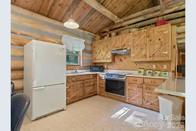 230 Chatter Box Lane, Green Mountain, NC 28740 - Photo 15