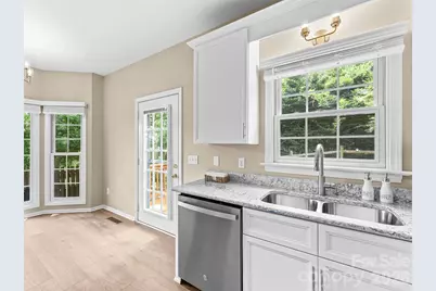 66 Hyde Avenue, Tryon, NC 28782 - Photo 9
