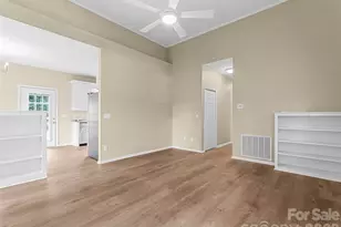 66 Hyde Ave, Tryon, NC 28782 - Photo 5