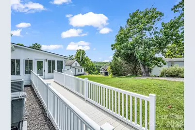 355 Hidden Meadow Drive, Hendersonville, NC 28792 - Photo 39