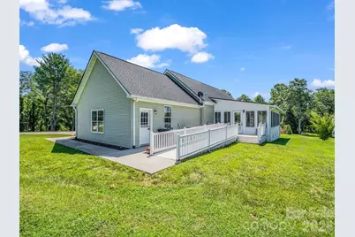 355 Hidden Meadow Drive, Hendersonville, NC 28792 - Photo 37