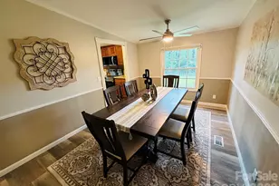125 Red Fox Ct, Mount Holly, NC 28120 - Photo 9