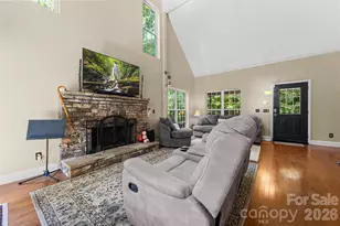 315 Honey Locust Ln, Whittier, NC 28789 - Photo 7