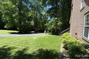 315 Honey Locust Ln, Whittier, NC 28789 - Photo 3