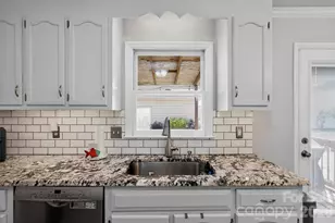 201A Ewing Dr, Belmont, NC 28012 - Photo 17