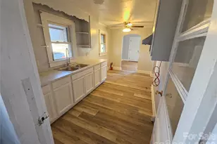 1515 16th Ave NE, Hickory, NC 28601 - Photo 15