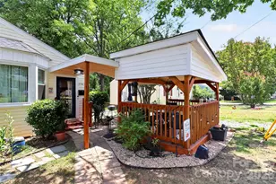 1336 Parkview Cir, Salisbury, NC 28144 - Photo 3