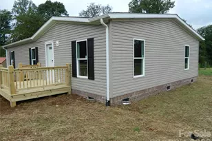 3944 Hollywood Ridge Road NE, Lenoir, NC 28645 - Photo 3