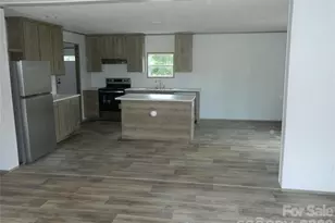 3944 Hollywood Ridge Road NE, Lenoir, NC 28645 - Photo 9