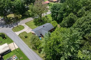 704 4th St SW, Conover, NC 28613 - Photo 27