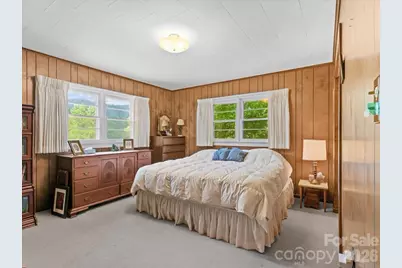 198 Florida Hill Drive, Green Mountain, NC 28740 - Photo 25