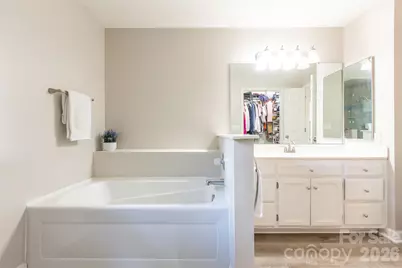 9613 Fairmead Drive, Charlotte, NC 28269 - Photo 33