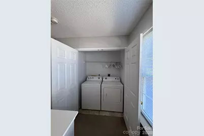 6528 Forest Cross Drive, Charlotte, NC 28216 - Photo 15