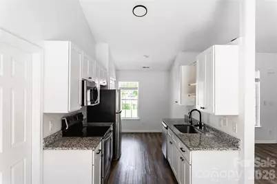 5423 Timbertop Lane, Charlotte, NC 28215 - Photo 15