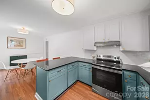 7107 Sherbourne Dr, Charlotte, NC 28210 - Photo 13