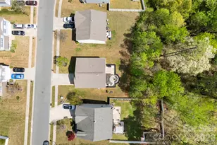 4715 McClure Rd, Charlotte, NC 28216 - Photo 29