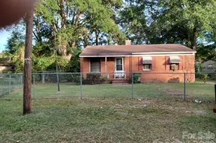 806 Brunson St, Florence, SC 29506 - Photo 9