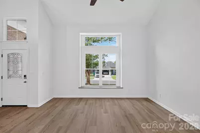 6815 Oldecastle Court, Charlotte, NC 28277 - Photo 5