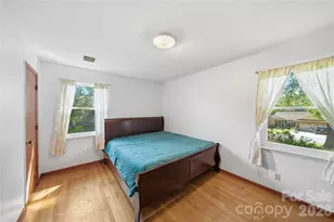 323 Meadowbrook Dr, Matthews, NC 28104 - Photo 19