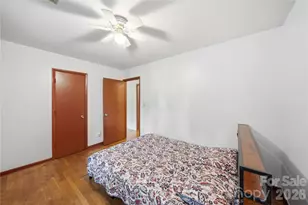323 Meadowbrook Dr, Matthews, NC 28104 - Photo 15