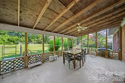 323 Meadowbrook Drive, Matthews, NC 28104 - Photo 27