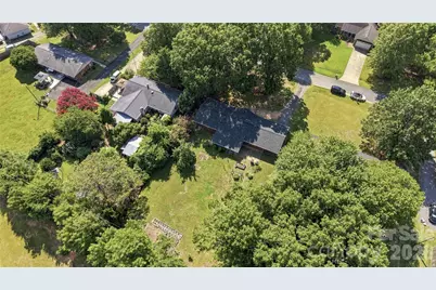 323 Meadowbrook Drive, Matthews, NC 28104 - Photo 37