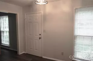 10000 Ridgemore Dr, Charlotte, NC 28277 - Photo 3