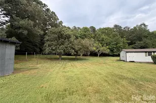 2475 Shelton Ave, Statesville, NC 28677 - Photo 7
