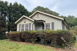 2475 Shelton Ave, Statesville, NC 28677 - Photo 1