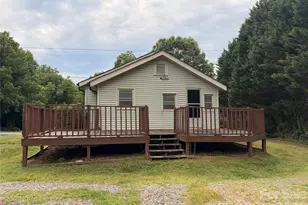 2475 Shelton Ave, Statesville, NC 28677 - Photo 3