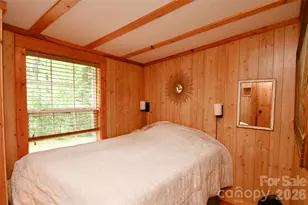 33 Tennis Ct Rd, Burnsville, NC 28714 - Photo 15