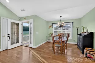 100 Rivercliff Dr, Hudson, NC 28638 - Photo 11
