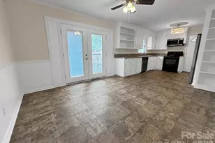 700 Branton Dr, Shelby, NC 28152 - Photo 9
