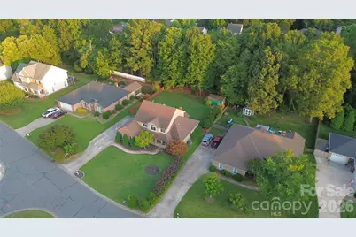 3267 Roberta Farms Court SW, Concord, NC 28027 - Photo 3