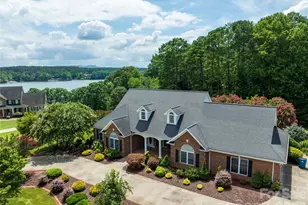 5773 Long Bay Dr, Granite Falls, NC 28630 - Photo 3