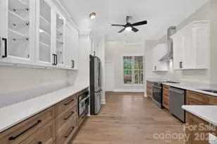 5773 Long Bay Dr, Granite Falls, NC 28630 - Photo 15