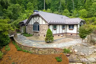 275 Hubbard Holw Rd, Rosman, NC 28772 - Photo 3