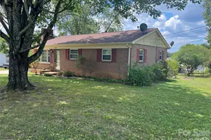 621 Legion Rd, Lenoir, NC 28645 - Photo 3