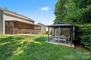 8920 Red Clay Ln, Charlotte, NC 28269 - Photo 25